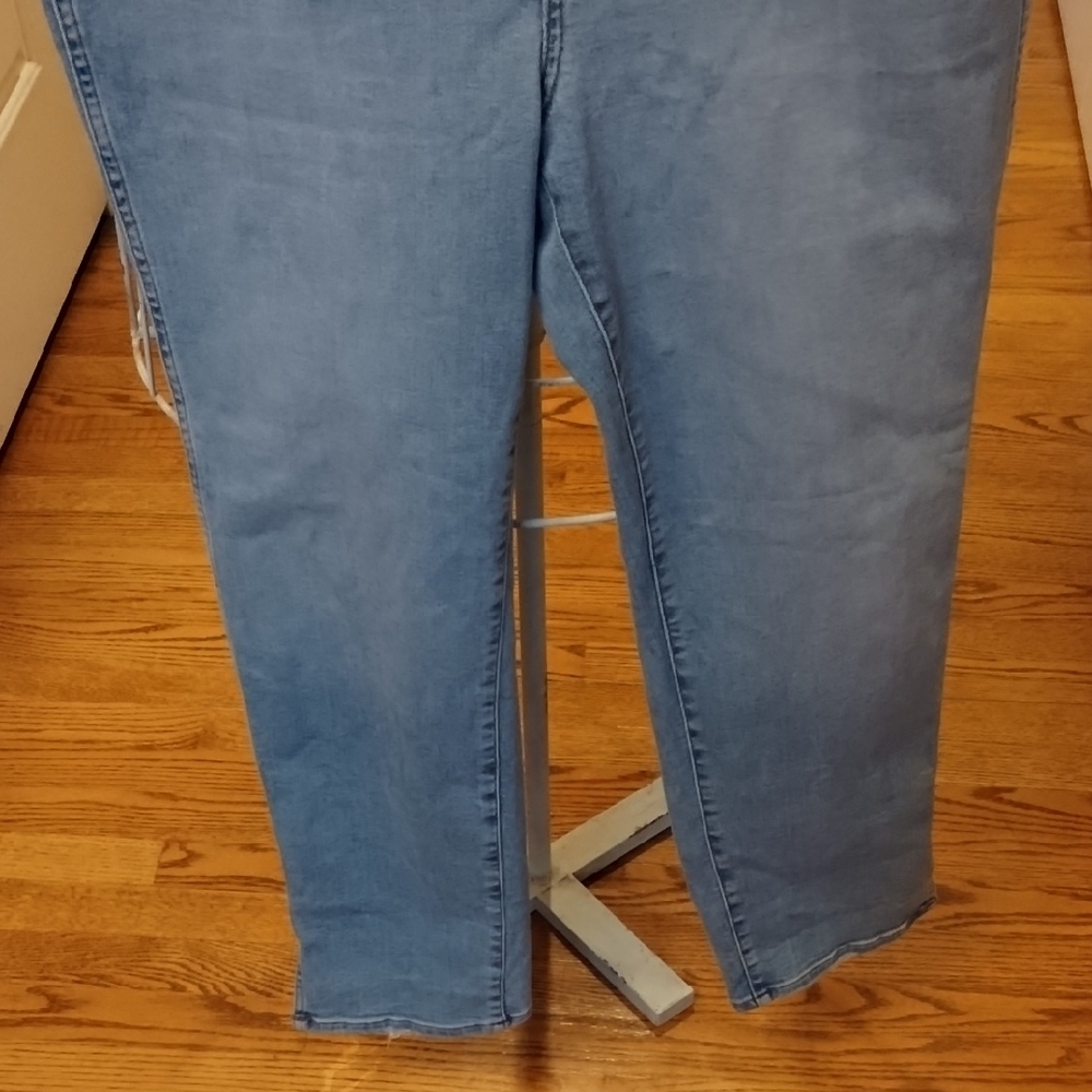 Madewell Roadtripper Stovepipe Jeans - Picture 6 of 15